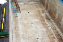 19-Stark-verschmutzter-Pool-scaled